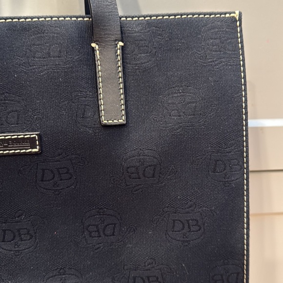 Dooney & Bourke Bag Black Tote EUC w White Stitching - Picture 4 of 11
